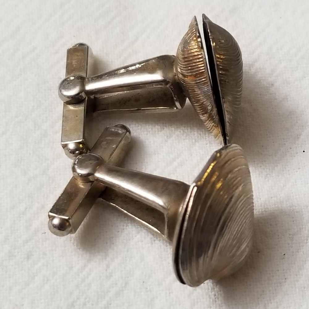1930s Silver sterling silver Oyster cufflinks